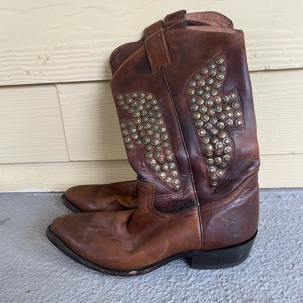Frye cowboy boots with studs size 9